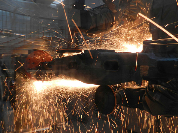 Приемка перед отгрузкой роботизированного модуля для "рам и балок"