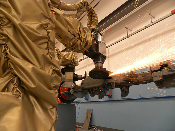 Приемка перед отгрузкой роботизированного модуля для "рам и балок"