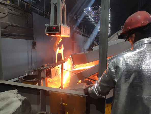 Запуск на ООО МРК плавильного комплекса OTTO JUNKER MFT 2x8000 т